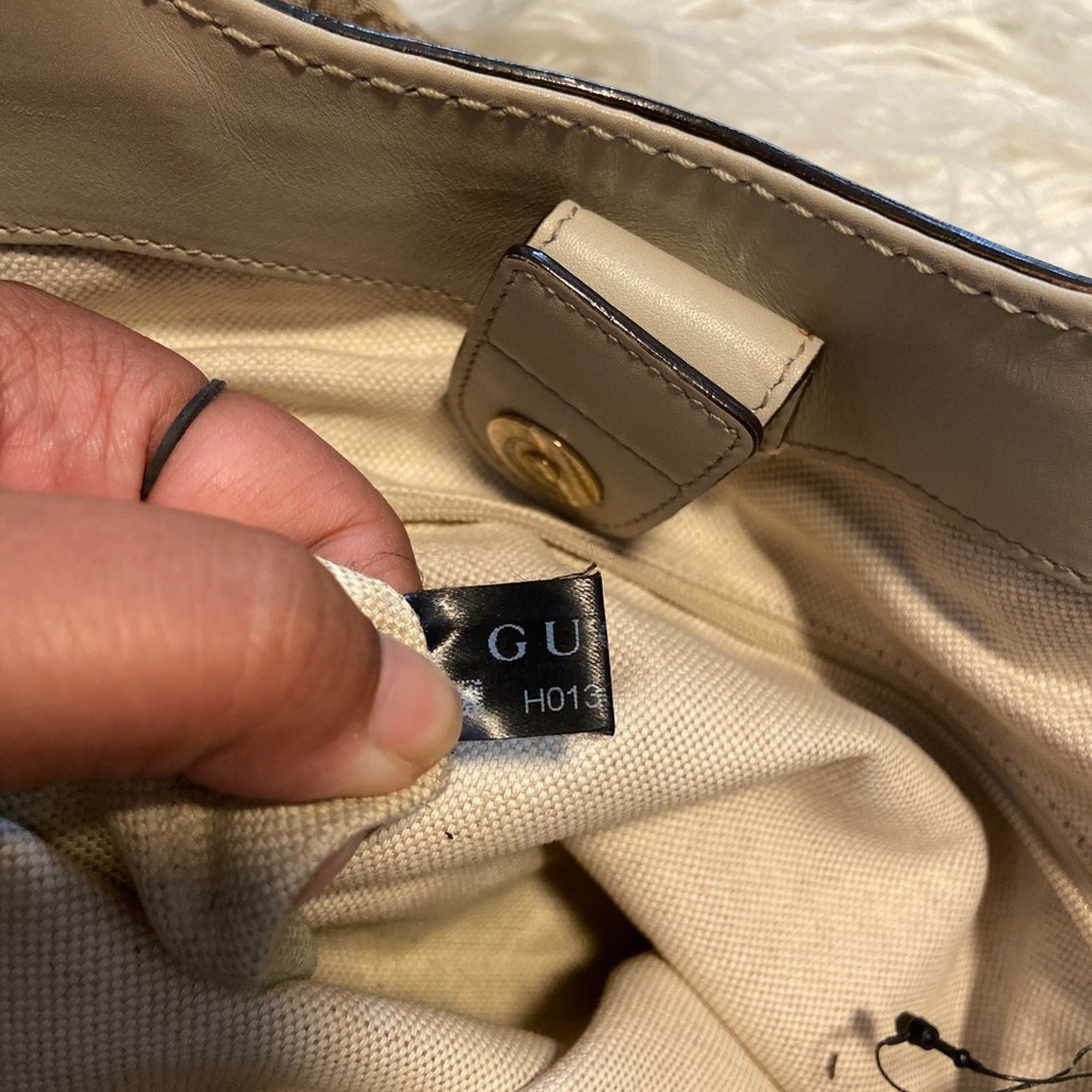 Gucci Monogram Sukey - Picture 9 of 15
